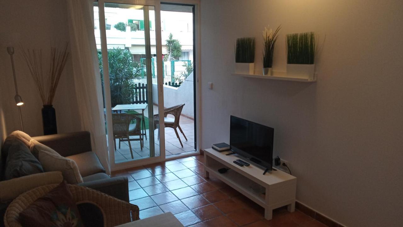 Apartamento Con Jardin Y Piscina En El Balancon El Médano Exterior photo
